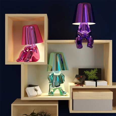 Moderne LED Tafellamp met Uniek Denker Ontwerp en Warm Wit Licht - Kunsthars Voet voor Stijlvolle Interieurs-3